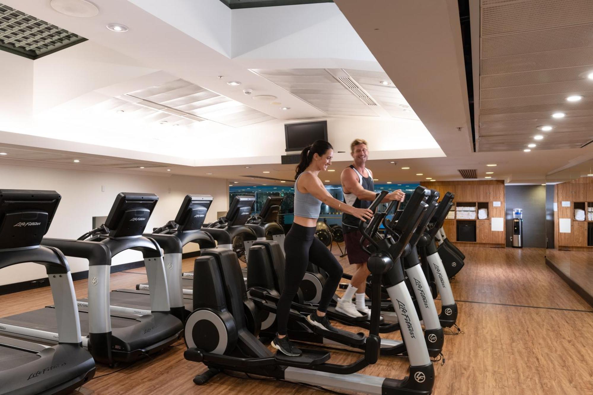 Shangri-La Sydney Esterno foto The Fitness Centre
